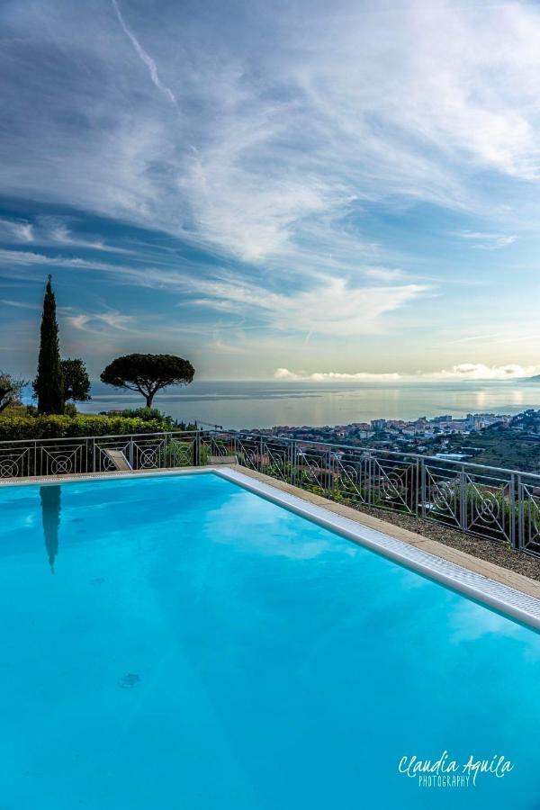 Gaia - La Finestra Sul Mare Exclusive Villa&guest House Bed & Breakfast